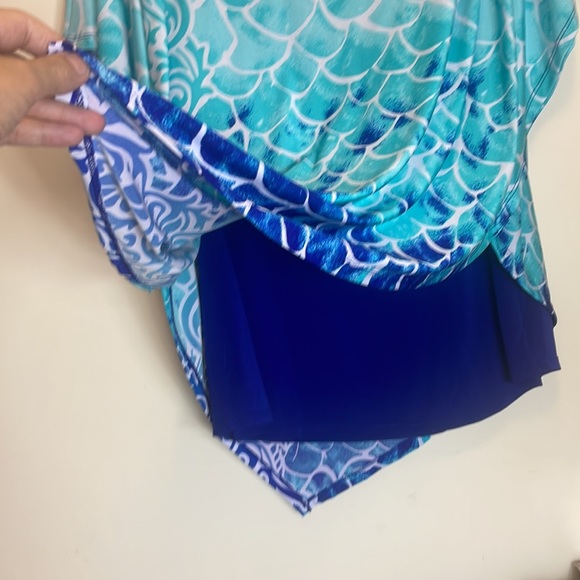 Nygard Woman’s Blouse, Size: M, Color: aqua-blue, Royal-blue, white - Picture 8 of 17